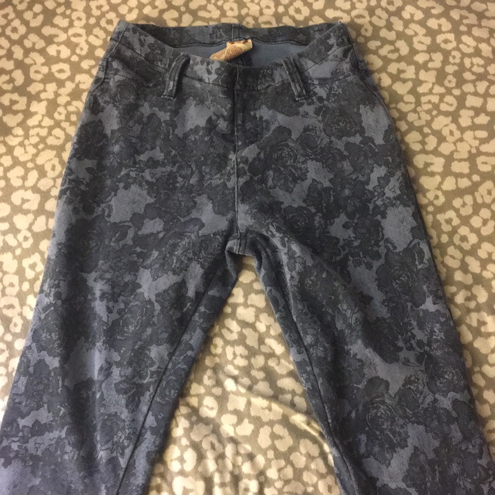 Floral print faux denim jeggings